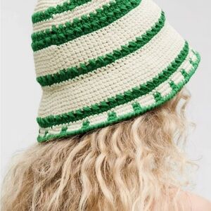 NWT Lululemon cotton crochet bucket hat